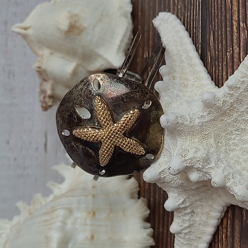 DISTRESSED HAMMERED STARFISH CUFF BRACELET